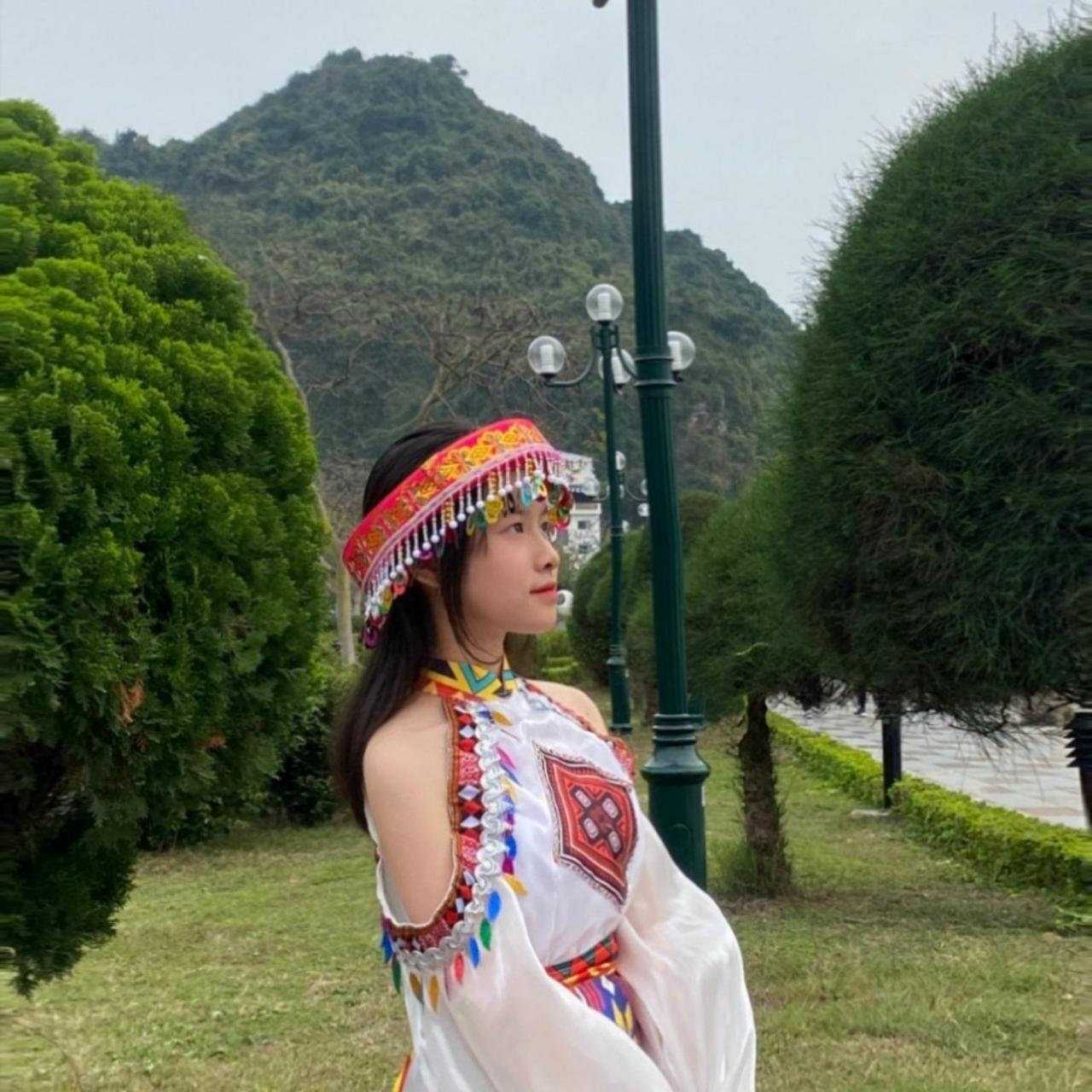 Cat Ba Valentine Hotel Dong Khe Sau 外观 照片